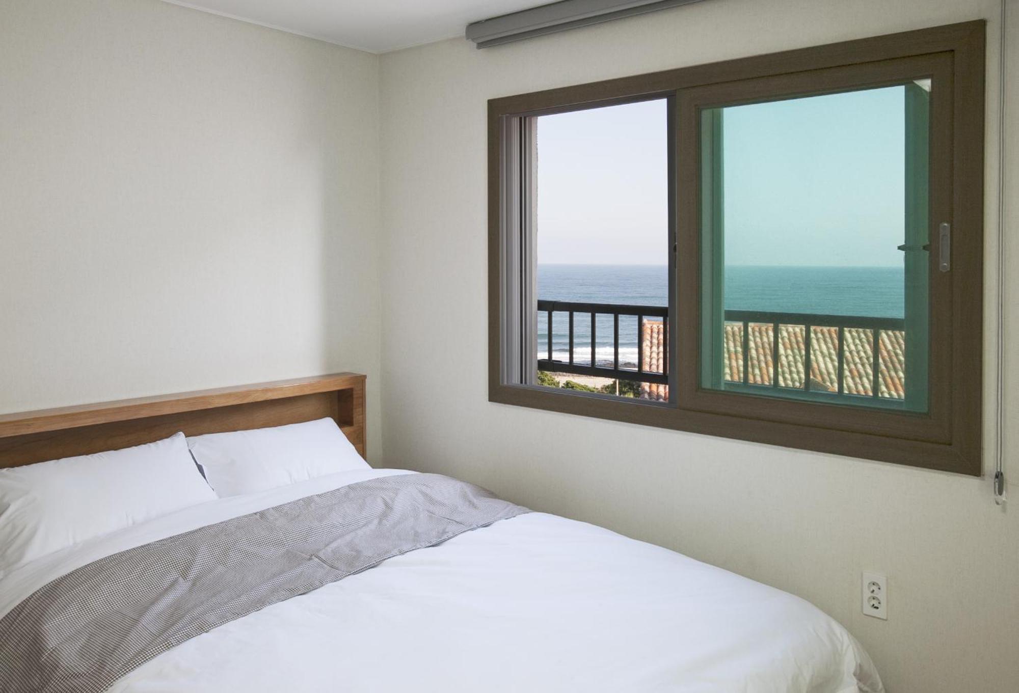 Jeju Aria Pension Bagian luar foto