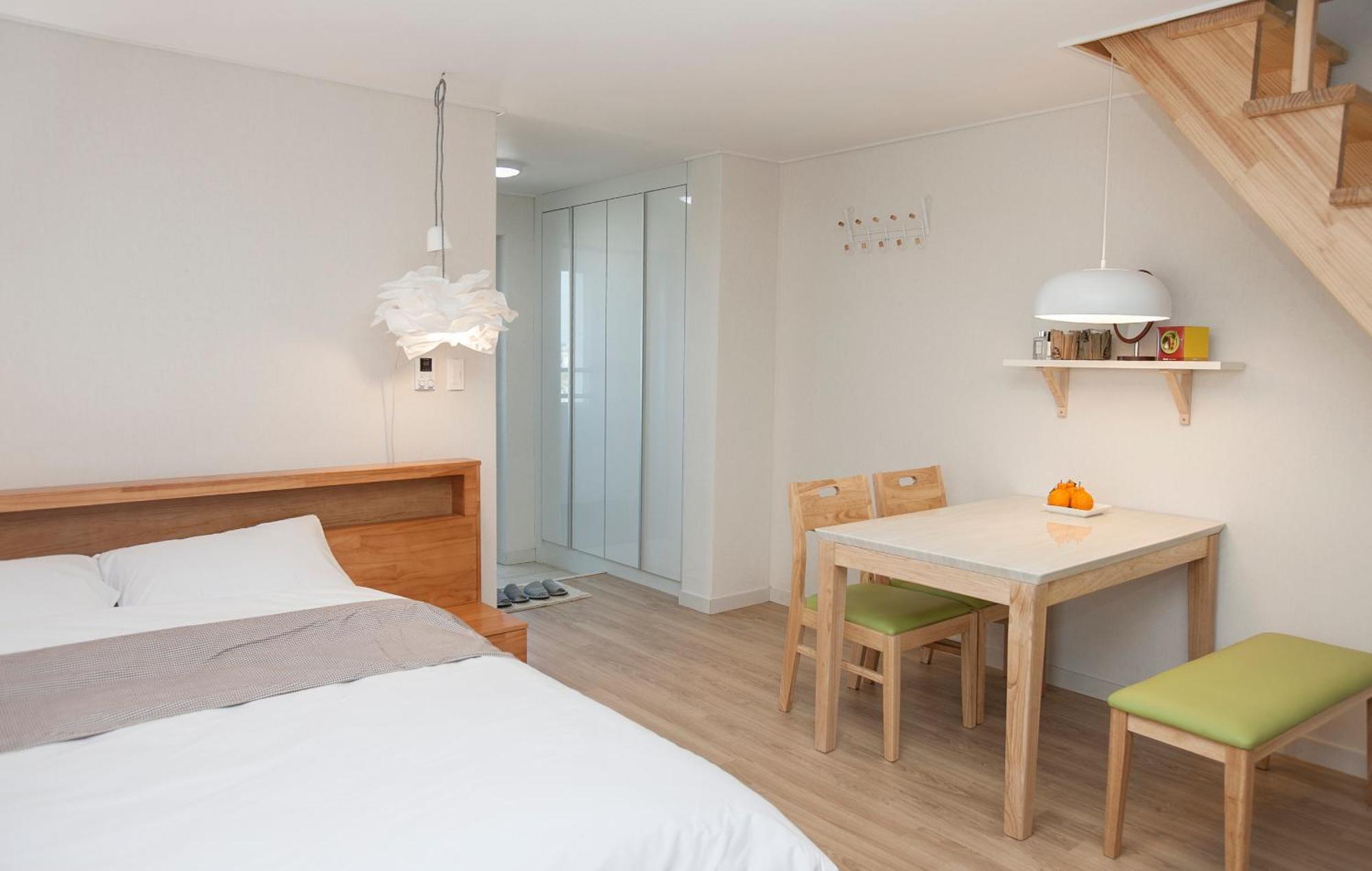 Jeju Aria Pension Bagian luar foto